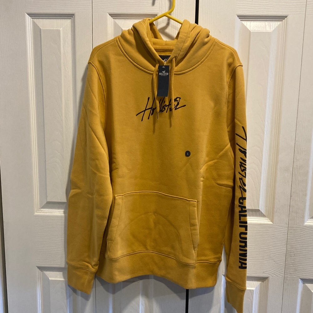 NWT Holister graffiti Golden Yellow Hoodie for Men